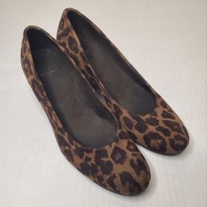 Stuart Weitzman wedges, size womens 8.5, leapord almond.
